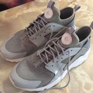 Gray Nike Huaraches